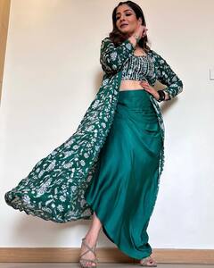 Raveena Tandon Photos: 'KGF' రమికా సేన్ ట్రెండీ లుక్