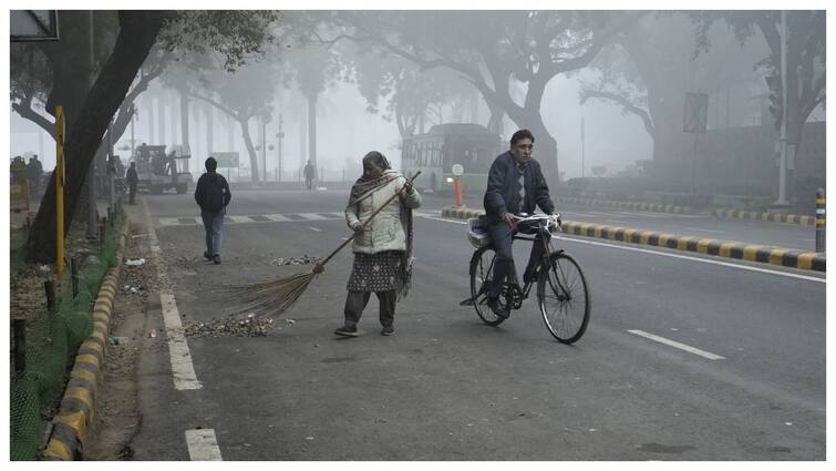 Delhi Weather Update MD Predicts Clear Sky National Capital, Minimum Temperature Around 6 Degrees Celsius Delhi Weather Update: IMD Forecasts Clear Sky In Capital, Min Temp To Hover Around 6 Degrees Celsius