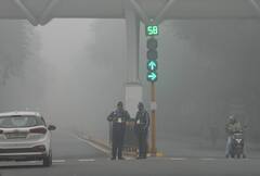 Weather Update Today: दिल्ली में वैलेंटाइन डे के दिन मौसम रहेगा सुहाना, यूपी-बिहार में बारिश के बाद गिरेगा पारा, किन राज्यों में अलर्ट, यहां पढ़ें- IMD का अपडेट