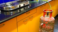 आपके आसपास किस रेट मिल रहा गैस सिलेंडर ऐसे करें पता