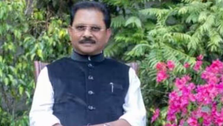 Dhiraj Prasad Sahu Appears ED Office Ranchi In Money Laundering BMW Case Jharkhand News: मनी लॉन्ड्रिंग मामले में कांग्रेस सांसद धीरज प्रसाद साहू ईडी के सामने पेश, जांच एजेंसी करेगी पूछताछ