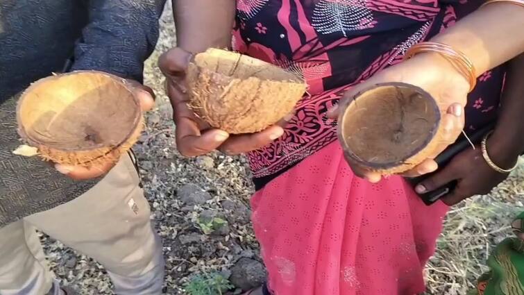 Dharmapuri news plight of women belonging to scheduled castes near Morapur who were given tea in Kotangukchi - TNN பட்டியல் இன பெண்களுக்கு கொட்டாங்குச்சியில் தேநீர் கொடுத்த அவலம் - மாமியார், மருமகள் கைது