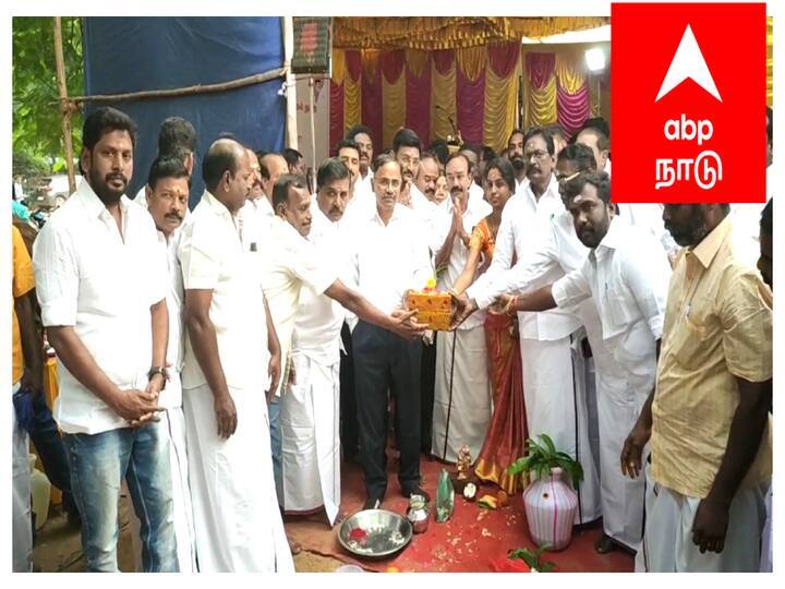 சீர்காழியில் திடீரென அடைக்கப்பட்ட பொது பாதை - பொதுமக்கள், வியாபாரிகள் அவதி