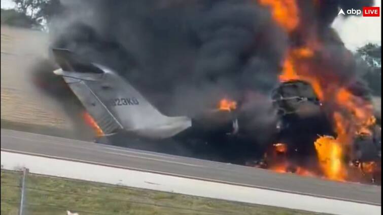 Florida Private jet Crash on highway 2 died Social Media Viral Video horrifying aircraft on fire Show Here Florida Plane Crash: फ्लोरिडा हाईवे पर क्रैश हुआ प्राइवेट जेट, 2 लोगों की मौत, एयरक्राफ्ट जलकर खाक, वीडियो वायरल