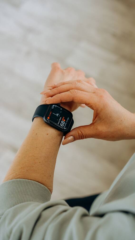 ২০০০ টাকার কমে কোন কোন স্মার্টওয়াচ কিনতে পারবেন?