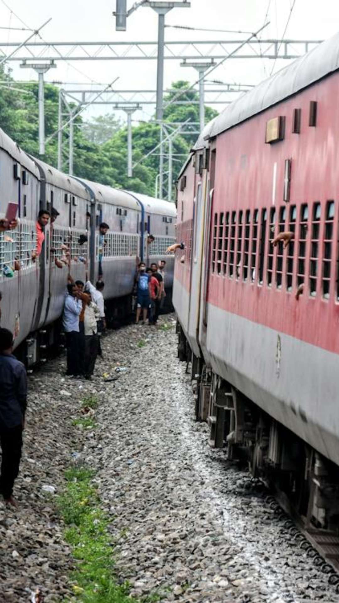 जिनमें पहली है ब्रांच लाइन