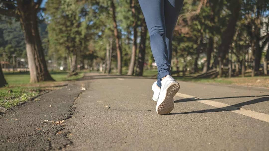 Walking every morning can reduce the risk of many dangerous diseases Morning walk benefits- ਕਈ ਖਤਰਨਾਕ ਬਿਮਾਰੀਆਂ ਦਾ ਖਤਰਾ ਘਟਾਉਂਦੀ ਹੈ ਸਵੇਰੇ ਦੀ ਸੈਰ