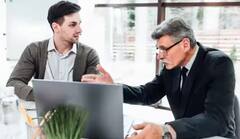 Work life: ਦਫ਼ਤਰ ‘ਚ BOSS ਨਾਲ ਨਹੀਂ ਬਣਦੀ ਤਾਂ ਅਪਣਾਓ ਇਹ ਤਰੀਕਾ, ਕੰਮ ਕਰਨਾ ਹੋ ਜਾਵੇਗਾ ਸੌਖਾ