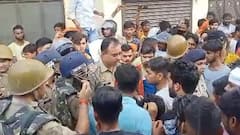 बरेली में तौकीर रजा के बुलाने पर जुटे लोग, मारपीट-पथराव के बाद गाड़ियों को तोड़ा और लगाई आग