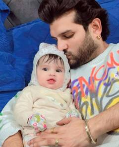 Yuvraj Hans: ਯੁਵਰਾਜ ਹੰਸ ਨੰਨ੍ਹੀ ਪਰੀ Mizrab 'ਤੇ ਪਿਆਰ ਲੁਟਾਉਂਦੇ ਆਏ ਨਜ਼ਰ, ਪਿਓ-ਧੀ ਦਾ ਕਿਊਟ ਅੰਦਾਜ਼ ਮੋਹ ਰਿਹਾ ਦਿਲ