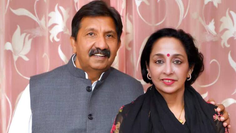 Himachal Pradesh Deputy CM Mukesh Agnihotri Wife Simmi Agnihotri Passes Away ann Himachal Pradesh: हिमाचल के डिप्टी सीएम मुकेश अग्निहोत्री की पत्नी का निधन, प्रदेश भर में शोक की लहर