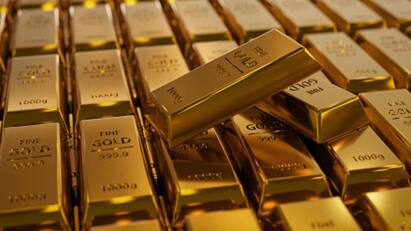 Sovereign Gold Bond 2023-24 Series IV Opens On Monday, Check Price Discount Interest Rate Tax RBI Sovereign Gold Bond 2023-24 Series IV Opens On Monday, Check Issue Price And Details Here