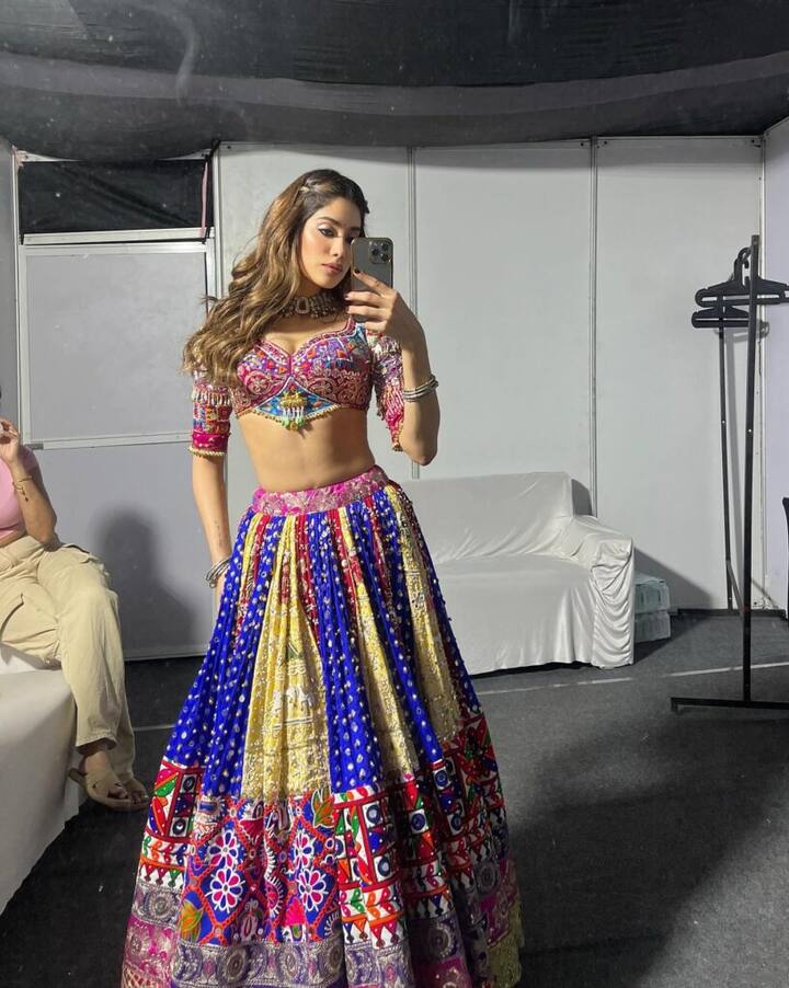 ఏజెంట్ తర్వాత అఖిల్ యూవీ క్రియేషన్స్ బ్యానర్ లో నటించబోతున్నట్టు తెలుస్తోంది. ‘సాహో’కు వర్క్ చేసి వ్యక్తే ఈ సినిమాను డైరెక్ట్ చేయయబోతున్నట్టు సమాచారం. భారీ బడ్జెట్ తో రూపుదిద్దుకోనుంది.