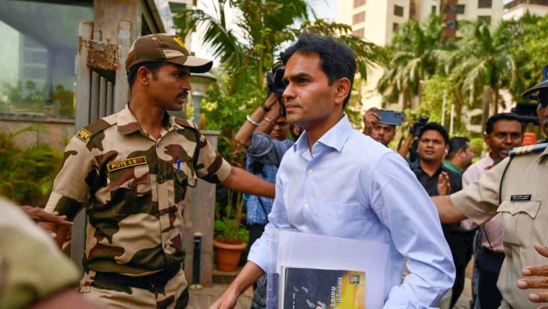 Sameer Wankhede, Who Arrested Aryan Khan In Drugs Case, To Contest Maharashtra Assembly Polls Sameer Wankhede, Who Arrested Aryan Khan In Drugs Case, To Contest Maharashtra Assembly Polls