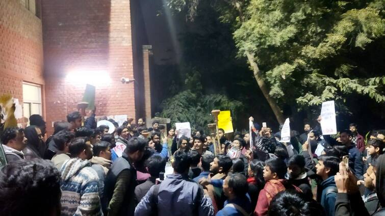 JNUSU Ballot 2024: ABVP, Left Teams Conflict Throughout College Normal Physique Assembly