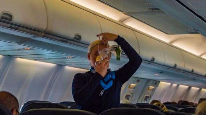 जब फ्लाइट ऊंचाई से नीचे की ओर आ रही होती है तो ऐसे में ऑक्सीजन का दबाव बेहद कम हो जाता है. ऐसे में ओवरहेड मास्क  यात्रियों को बेहोश होने से बचाते हैं. क्योंकि ऑक्सीजन का स्तर कम होने से यात्री हाइपोक्सिया की स्थिति में जा सकते हैं. जिसे वह बेहोश भी हो सकते हैं. उन्हें चक्कर भी आ सकते हैं.