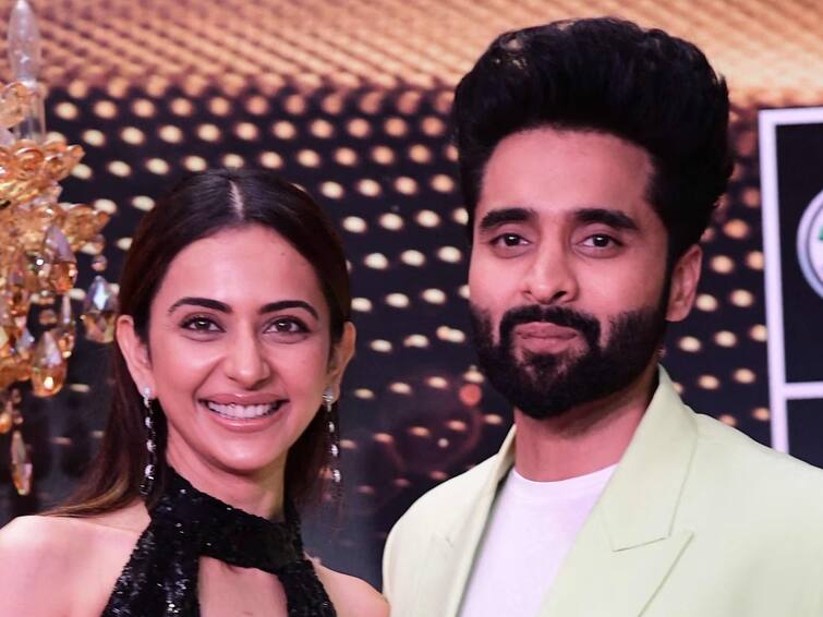 actor rakul preet reveals what she and jacky bhagnani spoke before dating Rakul Preet : காதலிப்பதற்கு முன்பே இதை தெளிவாக பேசிட்டோம்...ரகுல் ப்ரீத்துக்கும், காதலருக்கும் இடையிலான டீல் இதுதான்