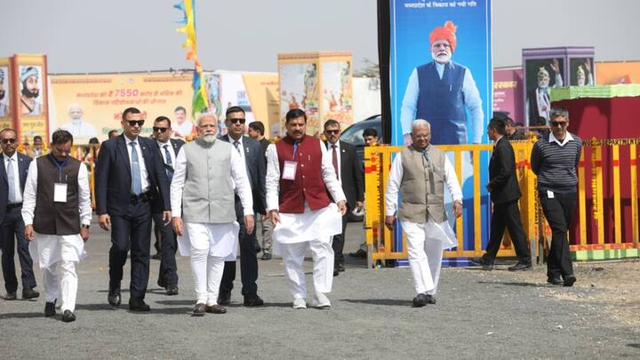 PM Narendra Modi visited Jhabua, a tribal-dominated region in Madhya Pradesh to lay foundation stone of multiple development projects. (Image Source: X/@BJP4MP)
