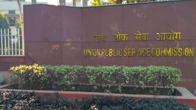 UPSC Civil Services Examinations CSE 2024 Notification Out Registration Begins Check Deadline Vacancy UPSC CSE Notification: યુપીએસસીએ સિવિલ સર્વિસ પરીક્ષા માટે નોટિફિકેશન કર્યુ ચેક, અહીં કરો ચેક