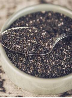 Beauty Tips: ਜਵਾਨ ਦਿਖਣ ਲਈ ਖਾਓ ਇਹ ਸੁਪਰਫੂਡ, ਚਿਹਰੇ 'ਤੇ ਨਹੀਂ ਆਉਣਗੀਆਂ ਝੁਰੜੀਆਂ