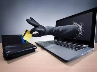 Online Scam : तुमचं बँक अकाऊंट रिकामं करणाऱ्या 5 अॅप्सची नावे समोर आली; फोनमधून लगेच डिलीट करा