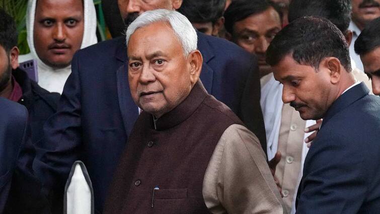 Bihar Floor Test: Nitish Kumar-led new Bihar government will face a floor test on Monday Bihar Floor Test: બિહારમાં આજે ફ્લોર ટેસ્ટ, CM નીતિશ કુમારે કહ્યુ- 'બધુ કંન્ટ્રોલમાં છે'