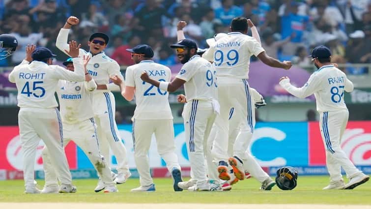 Rajkot News: Cricket fever in city from Today Team India to arrive for 3rd Test Match today Rajkot News: આજથી છવાશે ક્રિકેટ ફીવર, કેપ્ટન રોહિત શર્મા સહિત 13 ખેલાડી રાજકોટમાં પ્રથમવાર ટેસ્ટ મેચ રમશે