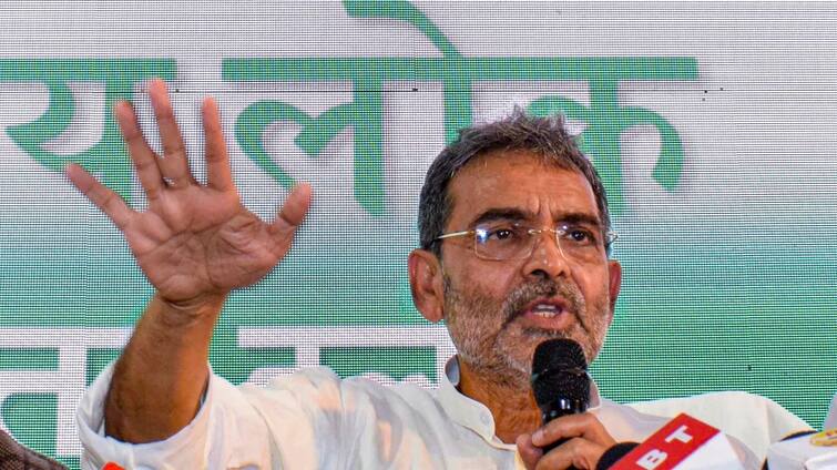 RLJD Chief Upendra Kushwaha Taunt on RJD Chief Tejashwi Yadav before Bihar Floor Test Bihar Politics: फ्लोर टेस्ट से पहले उपेंद्र कुशवाहा का तेजस्वी यादव पर तंज, कहा- 'उनको अपने विधायकों पर भरोसा नहीं'