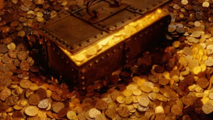 The banking regulator in collaboration with the Indian govt announced a discount of Rs 50 per gram to investors applying for the bond online and opting to make the payment for the application digitally. Getty