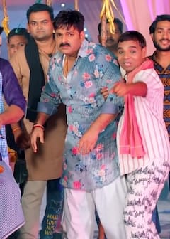 पवन सिंह सहित जब Bhojpuri के इन सुपरस्टार्स को सरेआम झेलनी पड़ी बेइज्जती, एक पर तो फेंका गया पत्थर