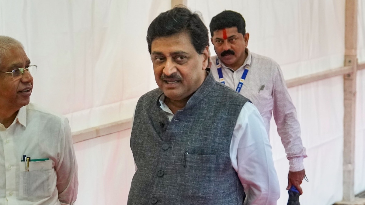 Ashok Chavan Resigns From Congress To Join BJP | Ashok Chavan Resigns ...