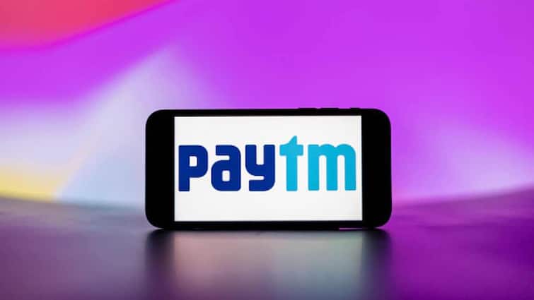 Paytm Payments Bank fined 5 49 crore by Financial Intelligence Unit India for violating money laundering norms marathi  Paytm : पेटीएम बँकेसमोरील अडचणी वाढल्या, फायनान्शियल इंटेलिजन्स युनिटने ठोठावला 5.49 कोटींचा दंड
