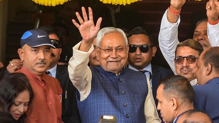 Bihar Floor Test CM Nitish Kumar Attack on Lalu yadav INDIA Alliance इंडिया गठबंधन छोड़ने पर CM नीतीश कुमार का बड़ा दावा, कहा- 'जब हमको पता चला कि...'