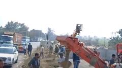 Farmers Protest: किसानों के दिल्ली कूच से पहले जींद में पंजाब बॉर्डर सील, चप्पे-चप्पे पर पैरामिलिट्री फोर्स तैनात, देखें तस्वीरें