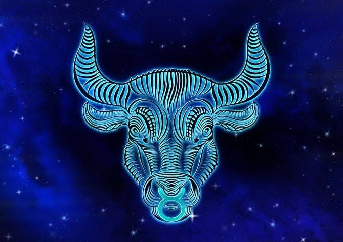 বৃষ রাশি (Taurus Horoscope) - চাকরিক্ষেত্রে সমস্যার সম্মুখীন হতে পারেন। ঊর্ধ্বতন কর্তৃপক্ষের কাছ থেকে কঠিন অ্যাসাইনমেন্ট পেতে পারেন, যার জন্য পরিশ্রম করতে হবে অনেকটাই। পার্টনারশিপে ব্যবসা করলে সঙ্গীর সঙ্গে ভাল করে আলোচনা করে ব্যবসায় মন দিন। যার ফলে লাভের পরিমাণ বাড়বে। ব্যবসাও ভাল চলবে। যুবক যুবতীরা বন্ধুবান্ধবের সঙ্গে কোথাও যাওয়ার পরিকল্পনা করে থাকলে মা-বাবার অনুমতি নিতে হবে। পরিবারের ব্যাপারে বড় সিদ্ধান্ত নিতে হলে আবেগে ভাসবেন না। বাস্তববাদী হয়ে প্ল্যান করলে লাভ হবে আপনারই। গ্যাসের সমস্যা থাকলে হালকা খাবার খান। খালি পেটে থাকবেন না, তাহলে সমস্যা বাড়তে পারে। অ্যাসিডিটির সমস্যা ভোগাতে পারে।