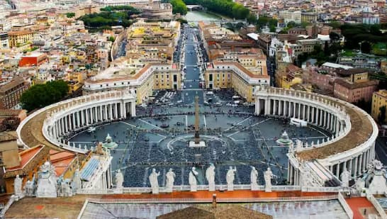 6ਵੇਂ ਨੰਬਰ 'ਤੇ Liechtenstein ਹੈ। ਇਹ ਦੇਸ਼ 160 ਵਰਗ ਕਿਲੋਮੀਟਰ ਦੇ ਖੇਤਰ ਵਿੱਚ ਹੈ। ਇੱਥੇ ਦੀ ਸਰਕਾਰੀ ਭਾਸ਼ਾ ਜਰਮਨ ਹੈ। ਇਹ ਦੇਸ਼ ਪੱਛਮੀ ਯੂਰਪ ਖੇਤਰ ਵਿੱਚ ਪੈਂਦਾ ਹੈ। ਇੱਥੋਂ ਦੀ ਆਬਾਦੀ 39,039 ਹੈ।