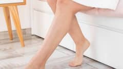 Health Tips: पैरों पर नीली नसों का दिखना गंभीर बीमारी के हैं लक्षण!