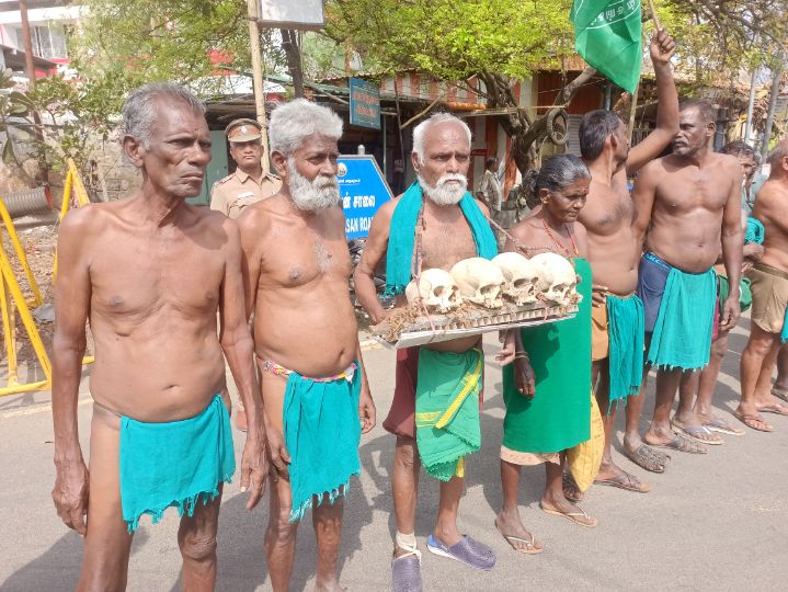 தேர்தலில் பிரதமர் மோடி வேட்பாளராக நிற்கும் தொகுதியில் நிர்வாண போராட்டம் நடத்த விவசாயிகள் முடிவு