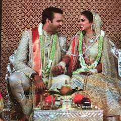 700 करोड़ की शादी...शाहरुख, ऐश्वर्या जैसे सुपरस्टार्स ने परोसा था खाना, देखें ये वायरल तस्वीरें