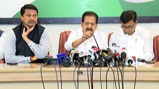 Ramesh Chennithala press conference  : एवढे भित्रे असू नये, जो सच्चा शिपाई असतो, तो मैदान सोडत नाही, अशोक चव्हाणांवर काँग्रेस नेतृत्त्वाचं टीकास्त्र