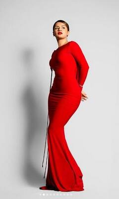 Avneet Kaur: ਵੈਲੇਨਟਾਈਨ ਡੇ ਤੋਂ ਪਹਿਲਾਂ ਅਵਨੀਤ ਕੌਰ ਨੇ ਸ਼ੇਅਰ ਕੀਤਾ ਬੈਕਲੇਸ ਰੈੱਡ ਆਊਟਫਿਟ ਵਿੱਚ ਬੋਲਡ ਲੁੱਕ, ਦੇਖੋ ਤਸਵੀਰਾਂ