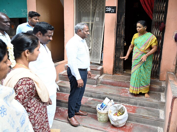 பெண்கள் நினைத்தால் மட்டுமே குப்பைகளை தரம் பிரித்து  வழங்க முடியும் - தி.மலை ஆட்சியர்