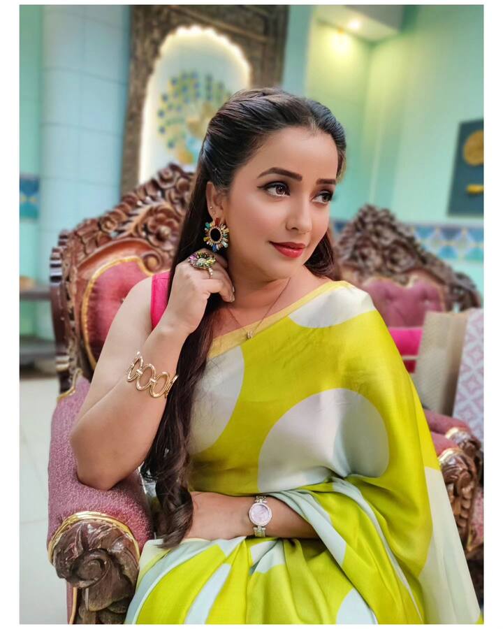 'रात्रीस खेळ चाले' या मालिकेतील अपूर्वाच्या अभिनयाला प्रेक्षकांची विशेष पसंती मिळाली. (pc:apurvanemlekarofficial/ig)