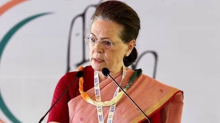 Sonia Gandhi set to contest Rajya Sabha election to file nomination tomorrow Sonia Gandhi : காங்கிரஸ் கட்சியின் கோட்டைக்கு டாடா.. மாநிலங்களவை தேர்தலுக்கு தயாராகும் சோனியா காந்தி!