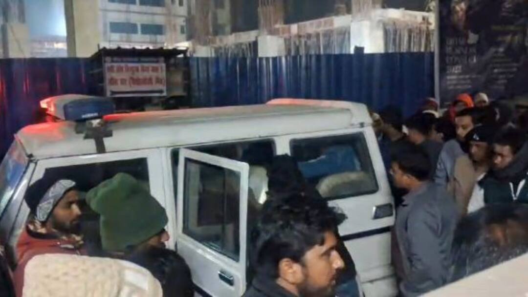 Bihar: बिहार में AIMIM नेता अब्दुल सलाम की गोली मारकर हत्या, असदुद्दीन ओवैसी ने बोला नीतीश कुमार पर हमला Gopalganj AIMIM leader Abdul Salam shot dead in Bihar Asaduddin Owaisi attacks on Nitish Kumar Bihar: बिहार में AIMIM नेता अब्दुल सलाम की गोली मारकर हत्या, असदुद्दीन ओवैसी ने बोला नीतीश कुमार पर हमला