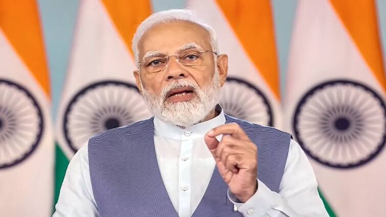 PM Modi Launches Muft Bijli Free Electricity Scheme Shares Link To Join PM Modi: பிரதமர் மோடி கொடுத்த சர்ப்ரைஸ்! 1 கோடி வீடுகளுக்கு 300 யூனிட் இலவச மின்சாரம் - யாருக்கெல்லாம் கிடைக்கும்?