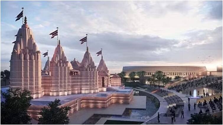 BAPS Hindu Temple: VIDEO: Inside visuals of the Bochasanwasi Akshar Purushottam Swaminarayan Sanstha (BAPS) Mandir, the first Hindu temple in Abu Dhabi VIDEO: અંદરથી આવું અદભૂત દેખાય છે UAEનું પ્રથમ હિંદુ મંદિર, વડાપ્રધાન મોદી કરશે ઉદ્ધાટન
