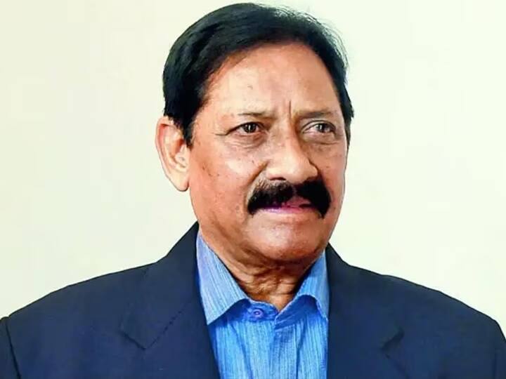 চেতন চৌহান রয়েছেন তালিকায়। সুনীল গাওস্করের একসময়ের ওপেনিং পার্টনার। ক্রিকেট ছাড়ার পর বিজেপি যোগ দিয়েছিলেন এই প্রয়াত ক্রিকেটার।