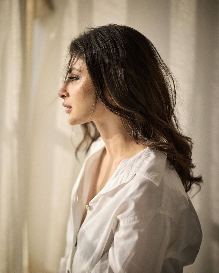మౌనిరాయ్ (Image credit: MouniRoy/Instagram)