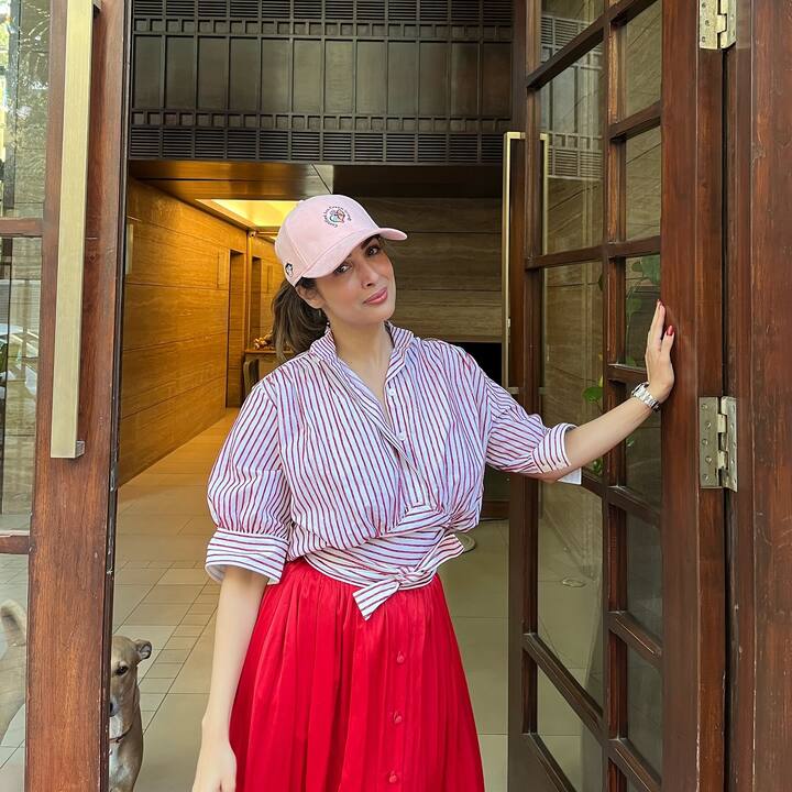 बॉलिवूड अभिनेत्री आणि मॉडेल मलायका अरोराने (Malaika Arora) एका प्रकरणात थेट मुख्यमंत्री एकनाथ शिंदे (CM Eknath Shinde) यांच्याकडे दाद मागितली आहे.(photo:malaikaaroraofficial/ig)